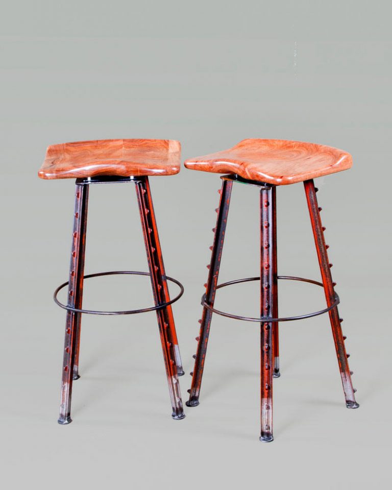 #1418 T-Bone Bar Stools