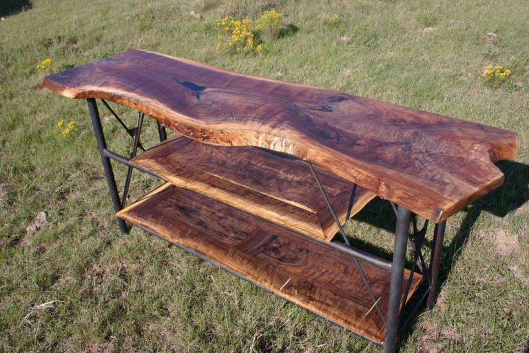 #0828 Cherokee Strip Sofa Tablet