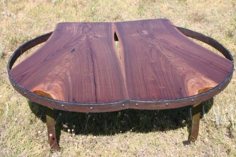 Heart Ring Table