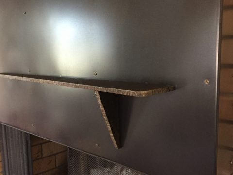 Hunt's Mantel