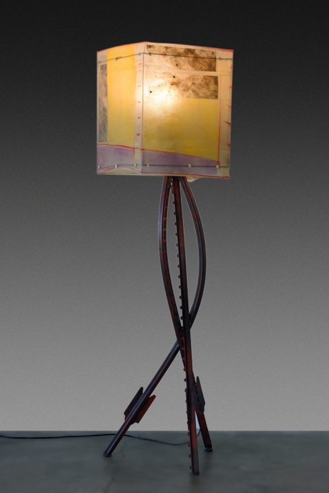 Skillity Hill Lamp