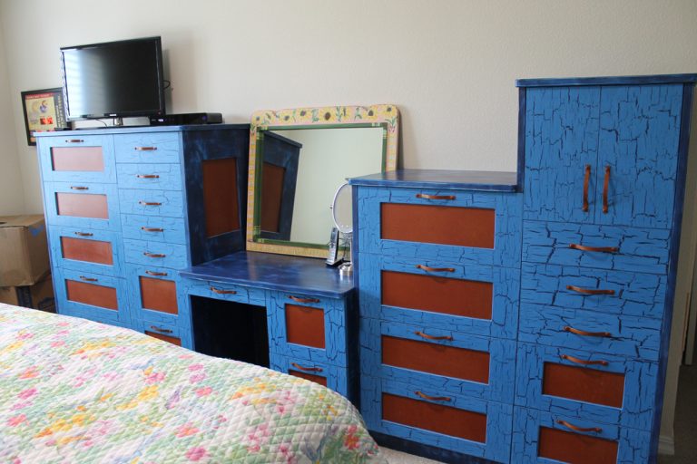 #1804 Highlands Dressers and Desk