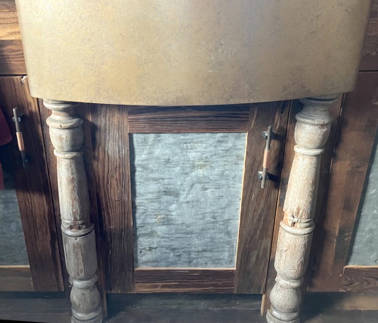 #2301 Bristlecone High Point Cabin Kitchen