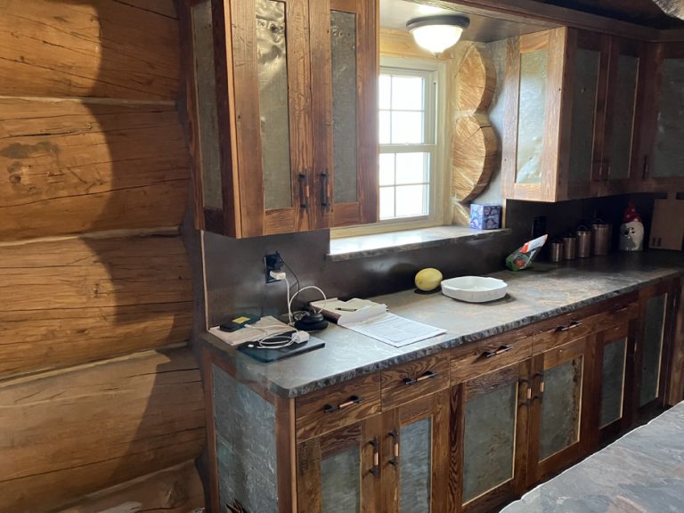 #2301 Bristlecone High Point Cabin Kitchen